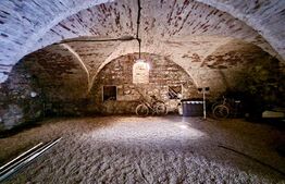 Casa tip duplex 4 camere,priveliste unica,zona Vintu de Jos