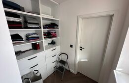 Casa individuala, 4 camere, 3 bai, 160 mp utili, zona Centru