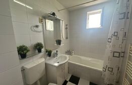 Apartament 160 mp, 3 camere + mansarda, zona Cetate