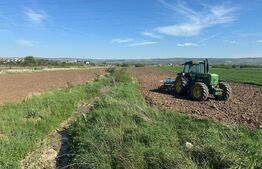 Teren extravilan, intravilan, 2845 mp, zona Recea 