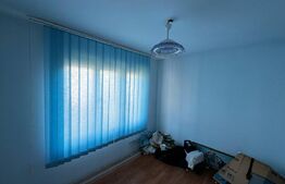 Casa individuala 3 dormitoare, bucatarie, teren 216 mp teren in Abrud