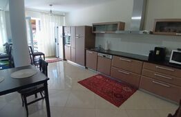 Casa de vanzare, pretabila pentru Pensiune sau regim hotelier