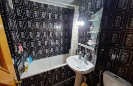 Apartament 3 camere, 70 mp, zona Ampoi 2