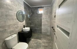 Apartament 3 camere, 61 mp, decomandat, zona Cetate