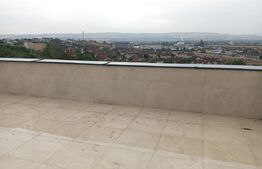 Penthouse de vanzare, Cetate