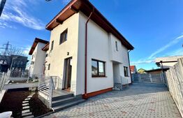 Casa de inchiriat 3 camere, 2 bai, curte pavata, Cetate