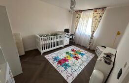 Casa individuala, 4 camere, 3 bai, 160 mp utili, zona Centru