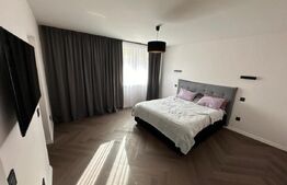 Casa individuala, 4 camere, 3 bai, 160 mp utili, zona Centru