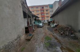 Casa renovabila 200mp 6 camere 1 bucatarie 1 baie 450mp teren Zona Aiud