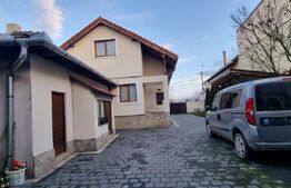 Casa cu 3 camere, 120 mp utili pe un teren de 1200 mp, zona centrala 