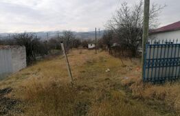 Teren intravilan 1100 mp cu toate utilitaile zona Partos