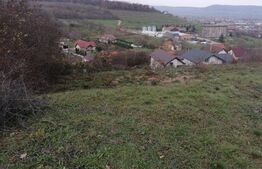 Teren intravilan 4290 mp, Valea Popii cu toate utilitatile.