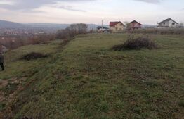 Teren intravilan 4290 mp, Valea Popii cu toate utilitatile.