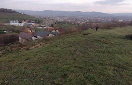 Teren intravilan 4290 mp, Valea Popii cu toate utilitatile.