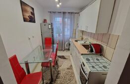 Apartament 2 camere, decomandat, 53mp, etaj 3, zona Cetate