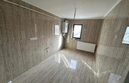 Apartament 2 camere, 49 mp, zona Cetate