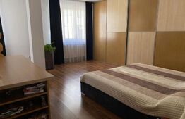Apartament 3 camere, 128mp, Cetate