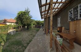 Casa renovata, 75mp utili pe un teren de 3650 mp, comuna Metes