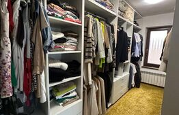 Casa 5 camere, 258 mp, zona Ampoi III