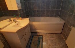 Apartament de inchiriat cu 3 camere, parcare privata, cetate, langa Kaufland