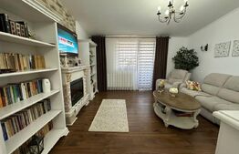 Apartament cu 3 camere, 101 mp, in complex rezidential, Cetate