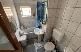 Apartament 3 camere, 64 mp, zona - Cetate