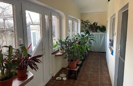 Casa individuala 380 mp, teren 600 mp - centru Alba Iulia