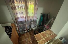 Apartament 3 camere, 77 mp, decomandat, zona Mercur