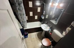 Apartament 3 camere, 77 mp, decomandat, zona Mercur