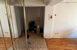 Apartament 3 camere, 79 mp, zona Centru 