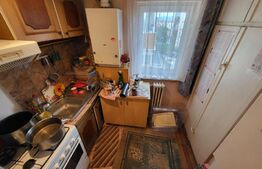 Apartament 4 camere, 2 bai, 80 mp, zona Cetate Kaufland