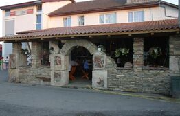 Hotel 16 camere cu toate utilitatile DN1 zona Sibot