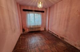 Apartament 4 camere, decomandat, 80 mp, zona Mercur