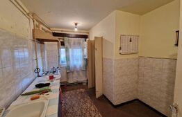 Apartament 4 camere, decomandat, 80 mp, zona Mercur