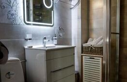 Apartament 3 camere, zona Spitalul Judetean