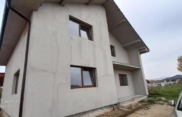 Casă cu 6 camere, 120 mp utili, zona Orizont - Micești