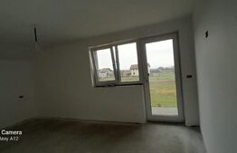 Casă cu 6 camere, 120 mp utili, zona Orizont - Micești