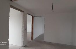 Casă cu 6 camere, 120 mp utili, zona Orizont - Micești