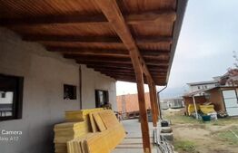 Casă cu 6 camere, 120 mp utili, zona Orizont - Micești