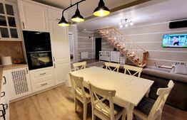 Apartament cu 4 camere, 2 bai, 2 balcoane, loc de parcare, zona Cetate 