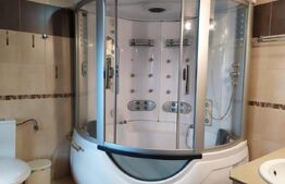 Pensiune de 503 mp, teren 690 mp, in zona Cetate