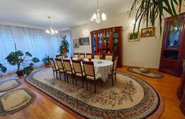 Vilă pentru investitie, 700 mp utili, teren 1100 mp, zona Cetate - Alba Iulia