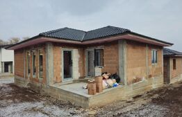 Casa noua 4 camere, 2 bai, terasa, parcare, 117 mp, teren 390 mp, Micesti