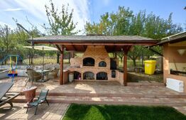 Casă individuală, 4 camere, 800mp teren, zona Micesti