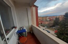 Apartament 4 camere, 101 mp, zona Cetate
