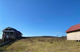 Teren intravilan 7600 mp, utilitatile la baza, Dealul Fierului zona Paclisa