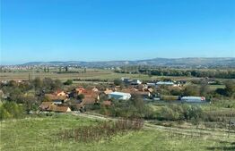 Teren intravilan 7600 mp, utilitatile la baza, Dealul Fierului zona Paclisa