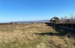 Teren intravilan 7600 mp, utilitatile la baza, Dealul Fierului zona Paclisa