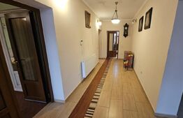 Casă individuală D+P, 6 camere, 260 mp, teren 921 mp, Sebeș – complet renovată