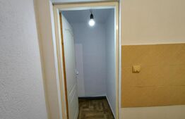 Casă cuplată ultracentrală, 2 camere, 58 mp utili, zona Sebes